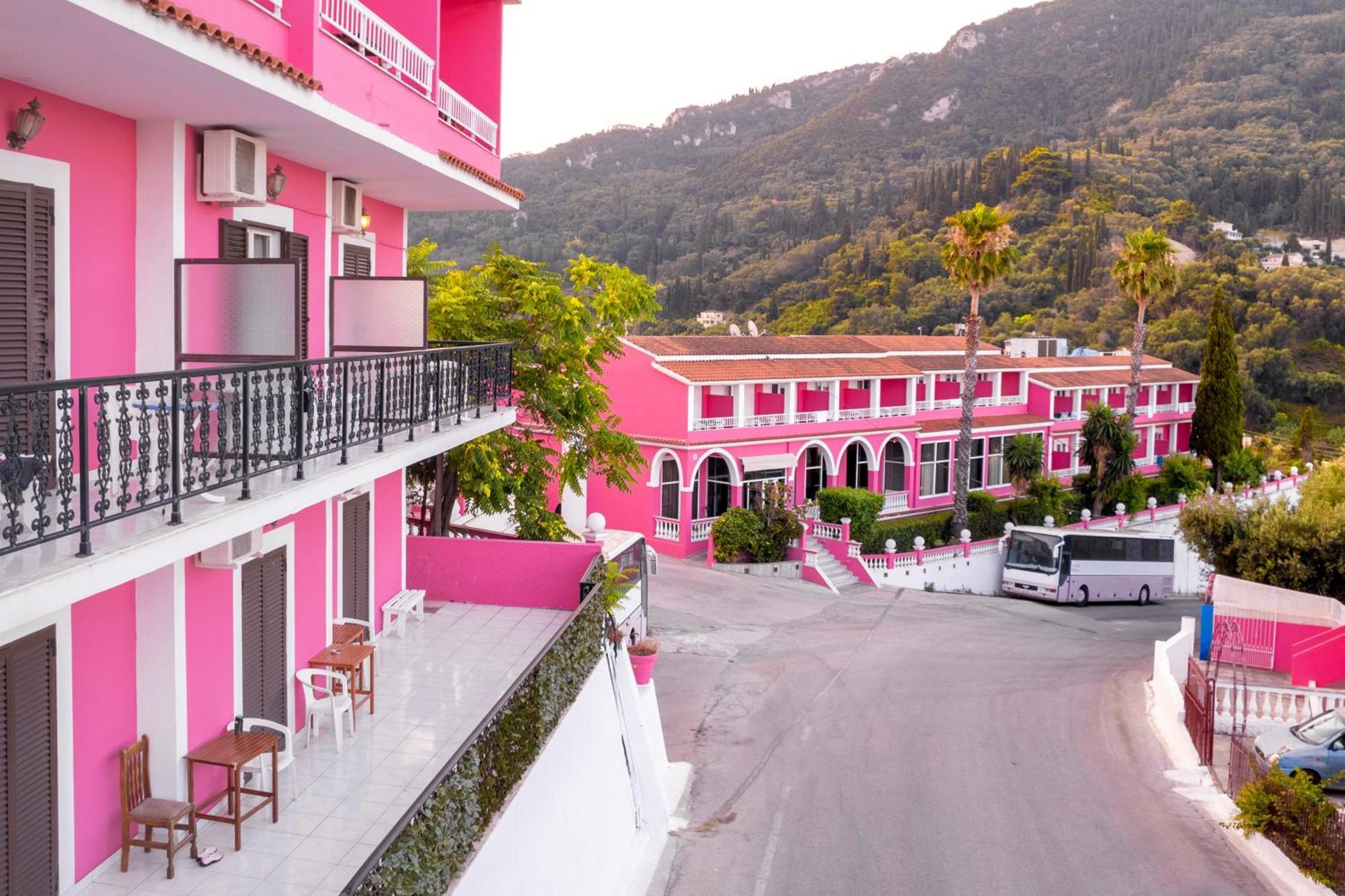 The Pink Palace * Agios Gordios (Corfu)